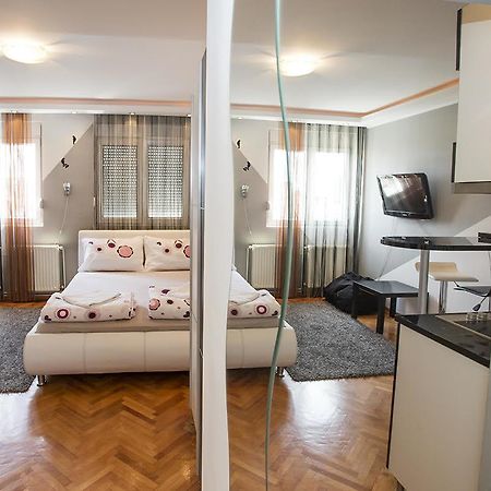 Star Apartment Belgrade Exterior photo
